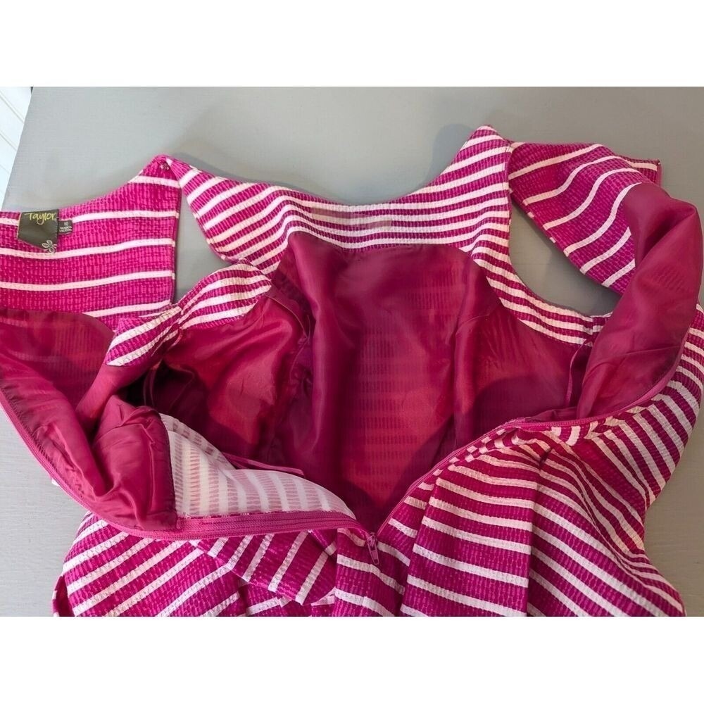 Taylor Dress Womens Size 10 Fit & Flare Pleated Pink Wht Striped Coastal Cool - Picture 8 of 16